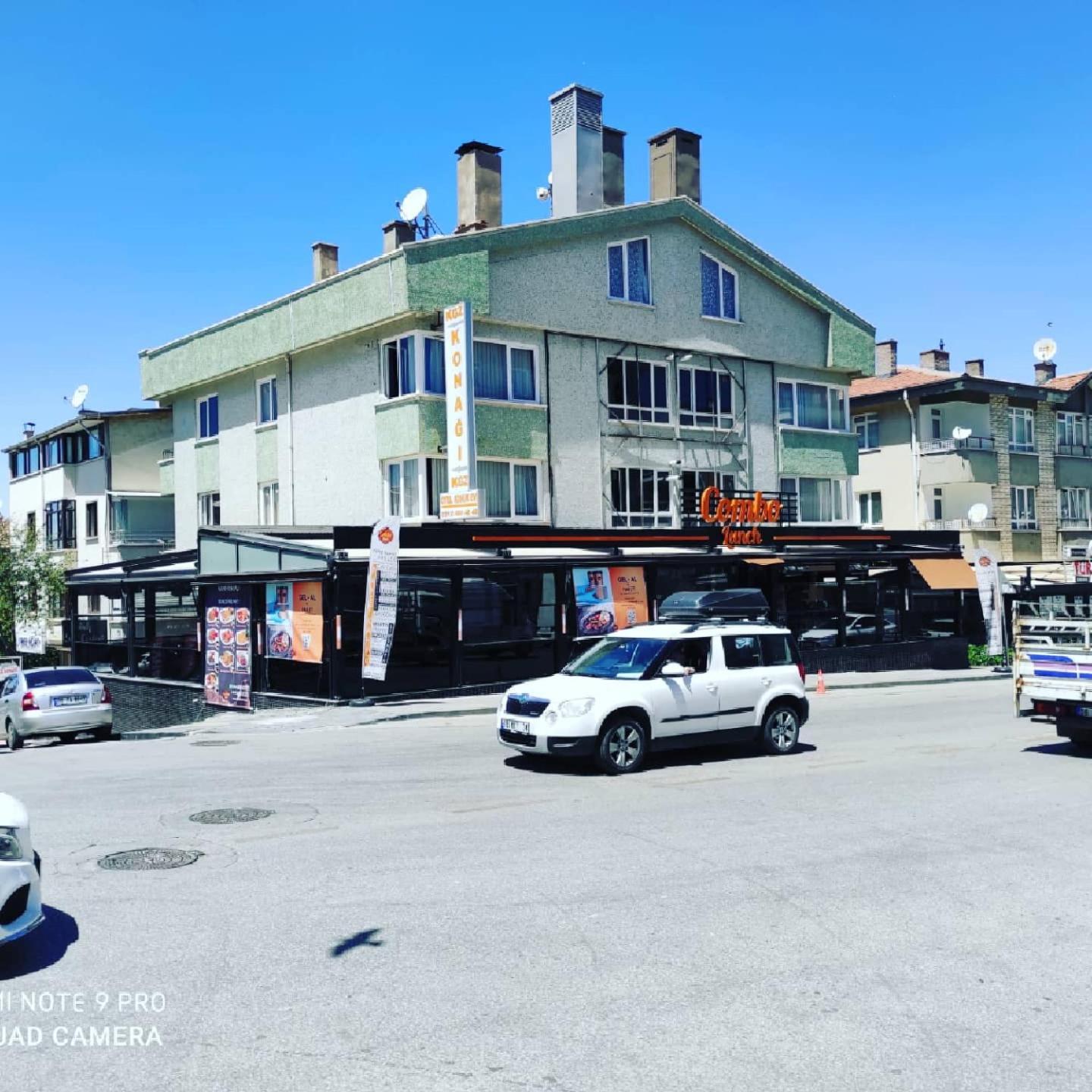 Kutlu Suit Ankara Luaran gambar