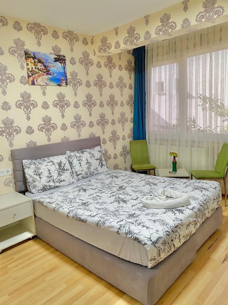 Kutlu Suit Ankara Luaran gambar
